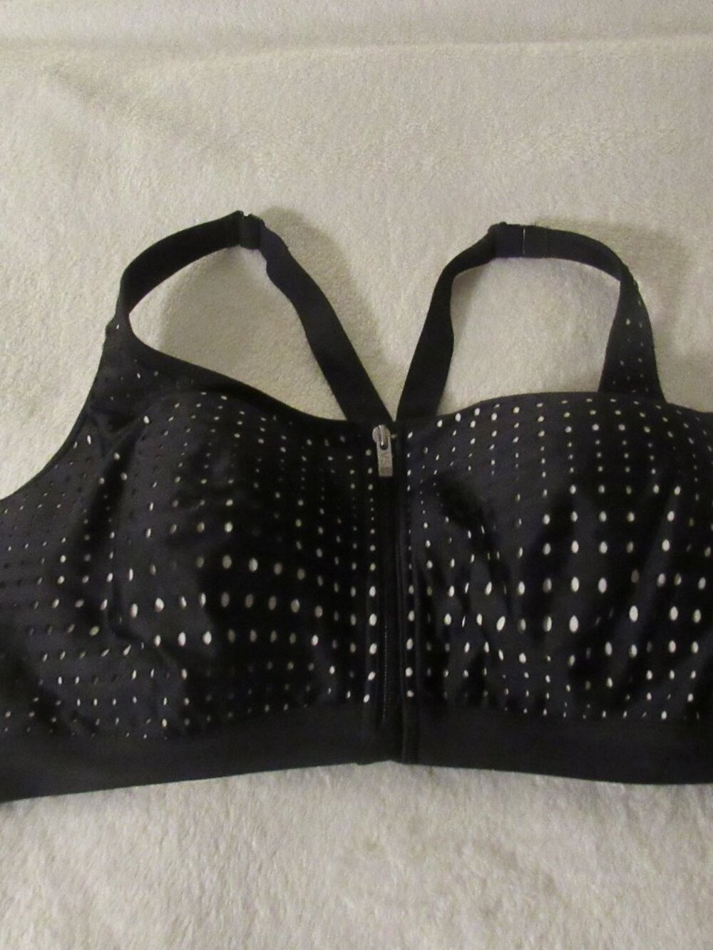 Victoria's Secret VSX Black White Bra  38DD  USED